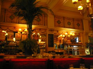 The bar Le Grand Colbert