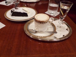 Cooffee and cake in Ginza
