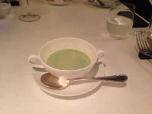 Chilled pea and leek soup