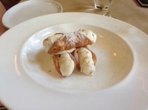 Canoli with fresh vailla ricotta