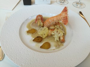 Brittany lobster, cauliflower and curry foam