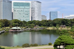 Old and new all three tea houses and the Shiodome shkyline